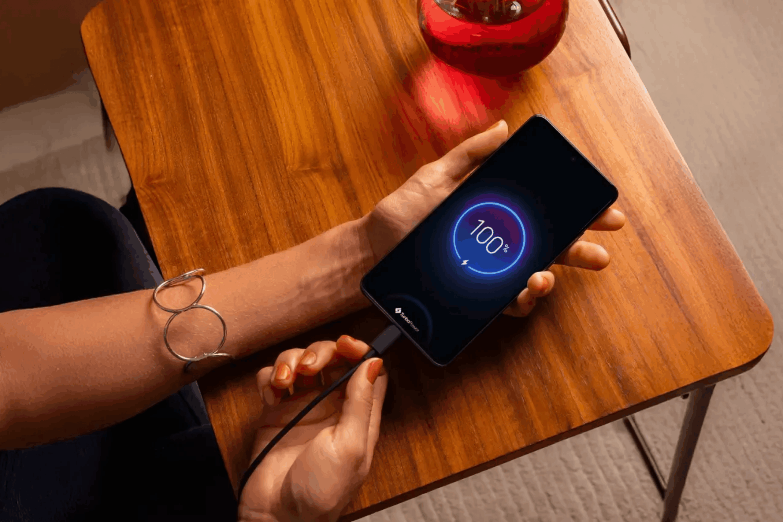 Smartphone-motorola-G86_MGD